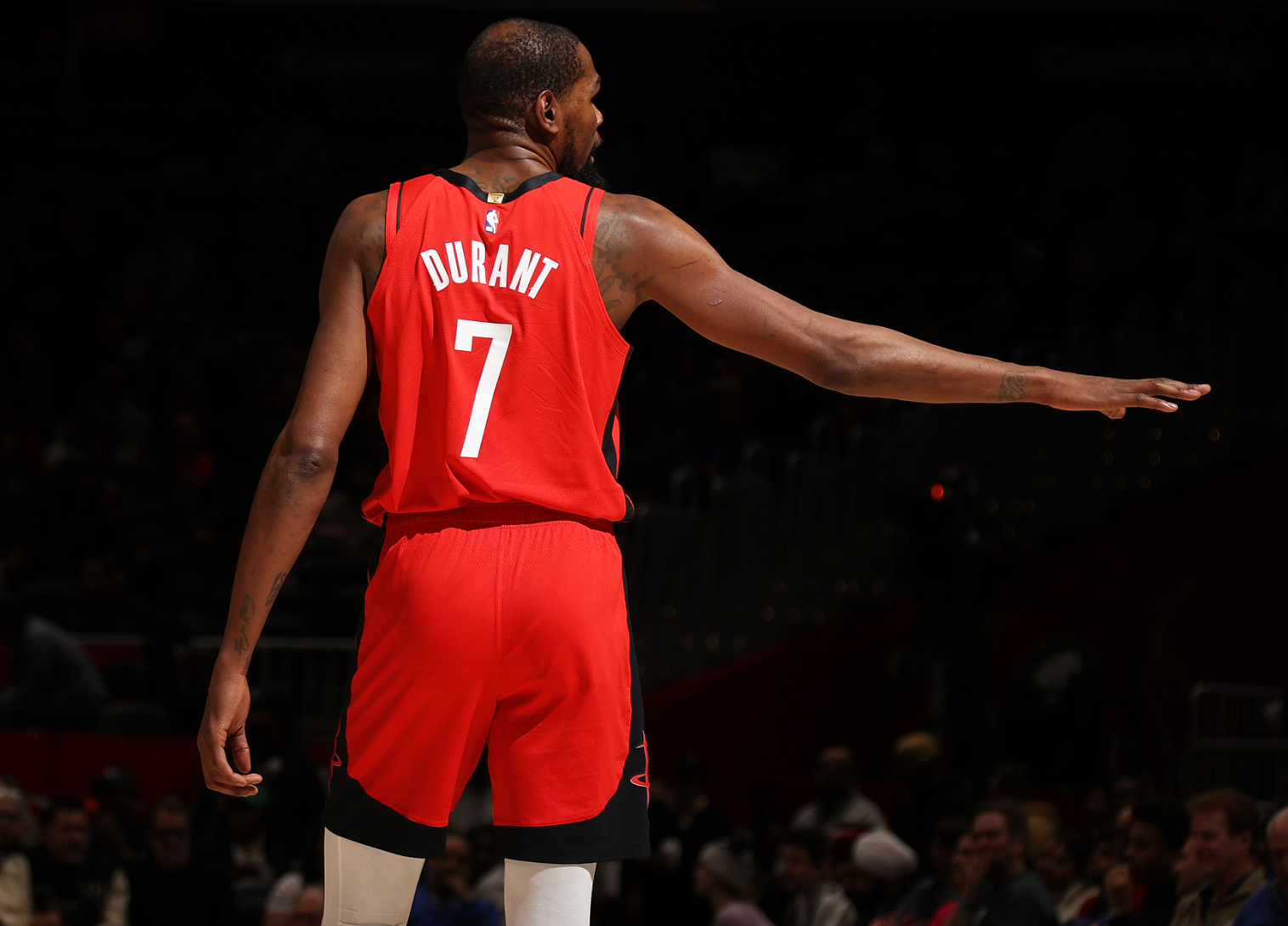 kaiyun-三连客2胜1负收官！火箭轻取奇才稳西部第三 申京32+12杜兰特30+7